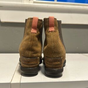 girls Sorel Joanne of ark wedges size 1